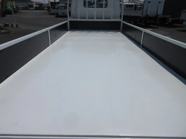 三菱 キャンター PA-FE82DG(2WD)の写真9