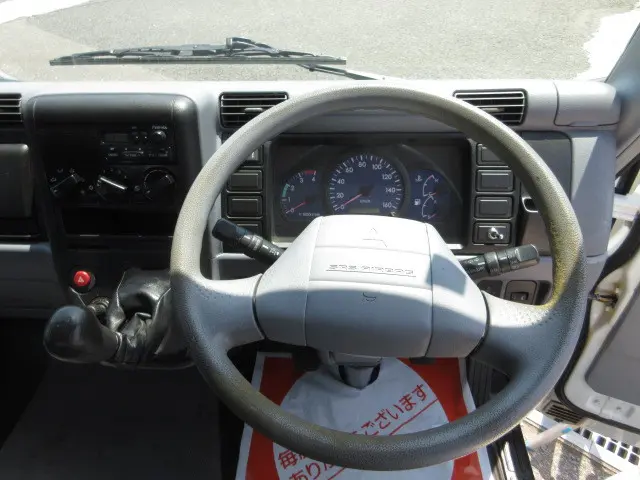 三菱 キャンター PA-FE82DG(2WD)の写真15