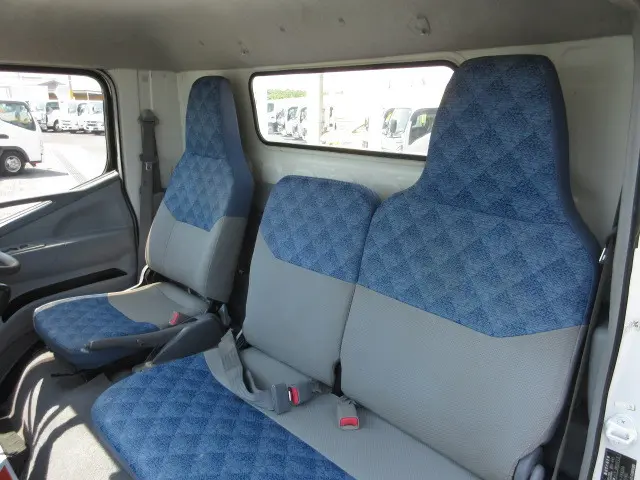 三菱 キャンター PA-FE82DG(2WD)の写真22