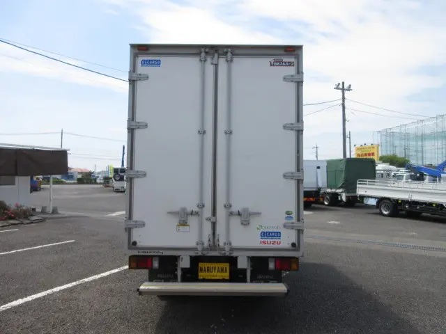 いすゞ エルフ TRG-NLR85AN(2WD)の写真7