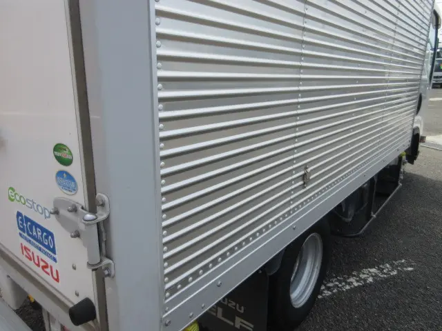 いすゞ エルフ TRG-NLR85AN(2WD)の写真43