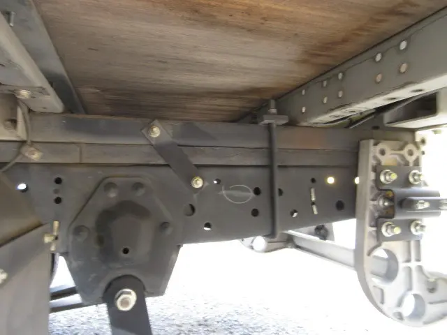 いすゞ エルフ TRG-NLR85AN(2WD)の写真44