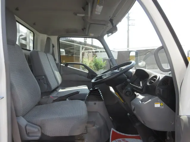 トヨタ ダイナ TKG-XZU775(4WD)の写真11