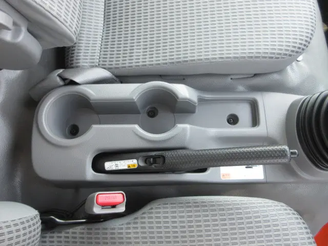 トヨタ ダイナ TKG-XZU775(4WD)の写真15