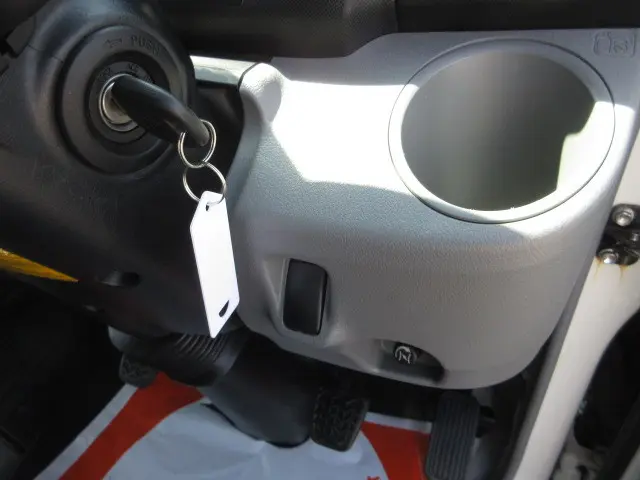 日野 デュトロ 2RG-XZU650M(2WD)の写真17