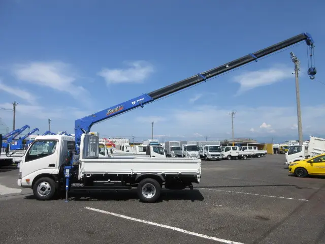 日野 デュトロ 2RG-XZU650M(2WD)の写真35