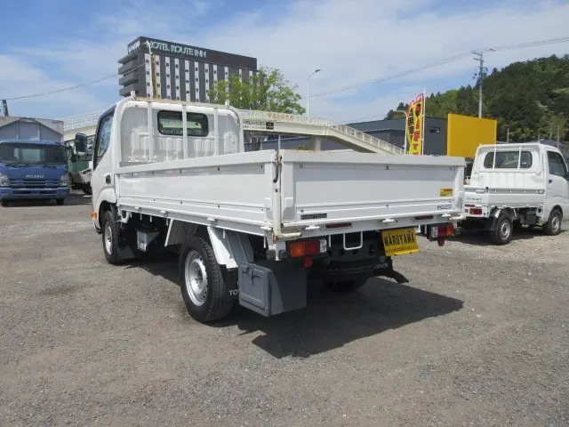 トヨタ ダイナ LDF-KDY281(4WD)の写真3