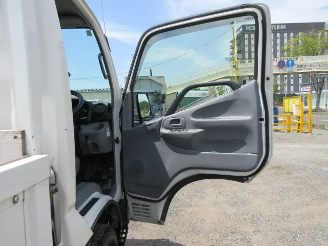 トヨタ ダイナ LDF-KDY281(4WD)の写真13
