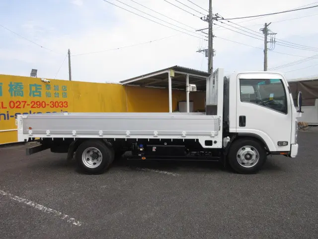 いすゞ エルフ 2RG-NPR88YN(2WD)の写真6