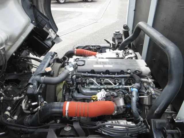 いすゞ エルフ 2RG-NPR88YN(2WD)の写真27