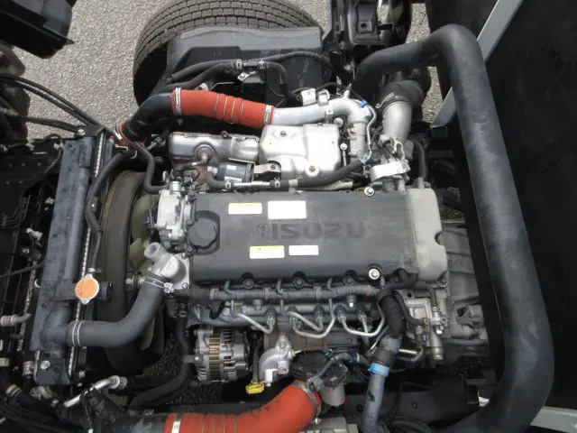 いすゞ エルフ 2RG-NPR88YN(2WD)の写真28