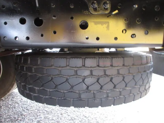 いすゞ エルフ 2RG-NPR88YN(2WD)の写真44
