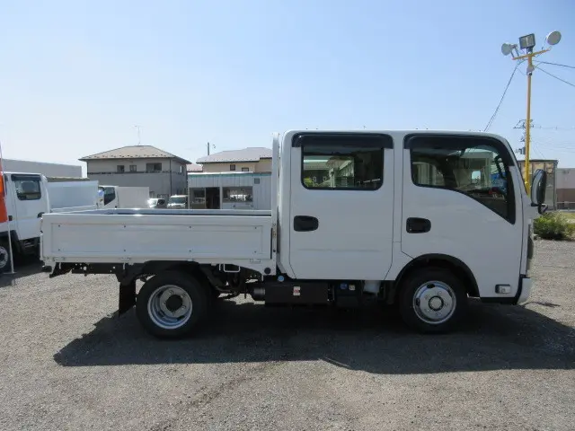 日産 アトラス 3DF-AHR87AF(2WD)の写真6