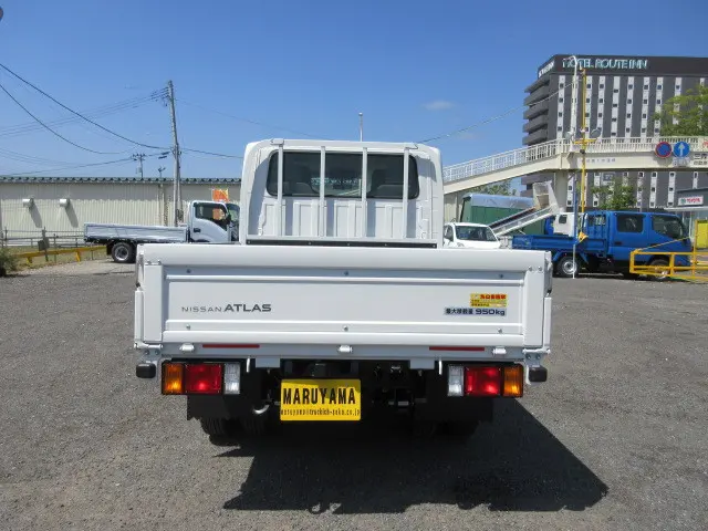 日産 アトラス 3DF-AHR87AF(2WD)の写真7