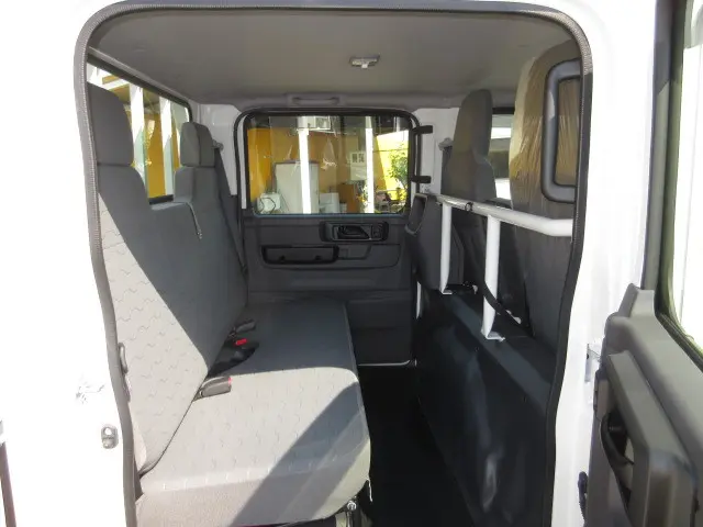 日産 アトラス 3DF-AHR87AF(2WD)の写真28