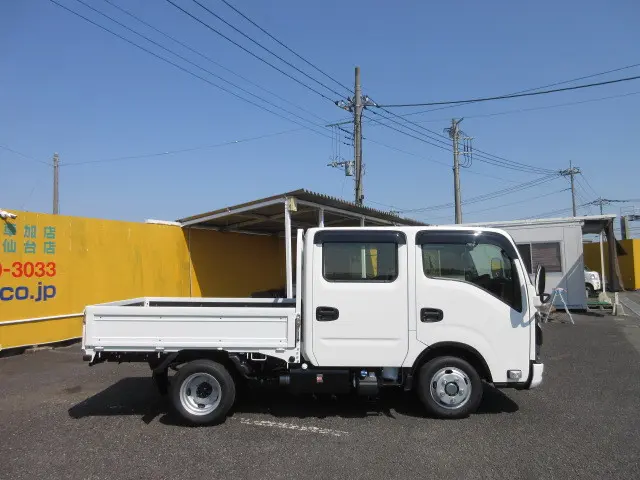 日産 アトラス 3DF-AHR87AF(2WD)の写真6