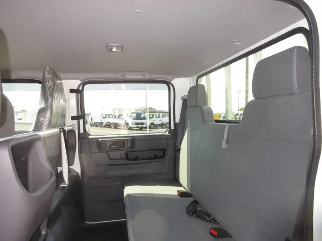 日産 アトラス 3DF-AHR87AF(2WD)の写真29