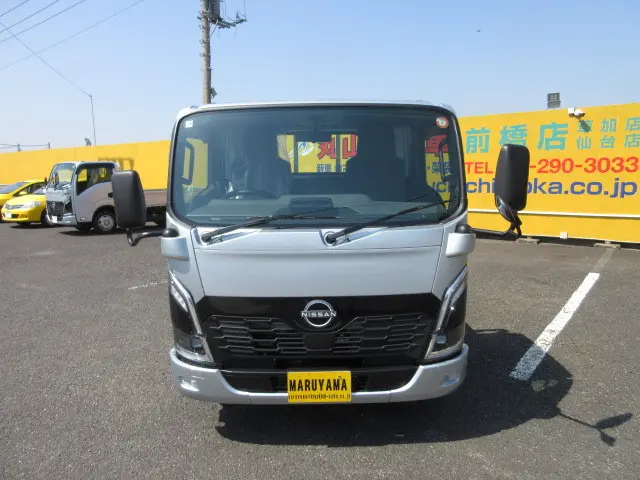 日産 アトラス 3DF-AHR87AF(2WD)の写真49