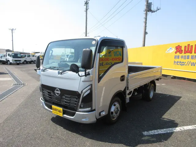 日産 アトラス 3DF-AHR87AF(2WD)の写真1