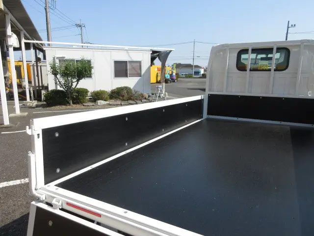 日産 アトラス 3DF-AHR87AF(2WD)の写真10