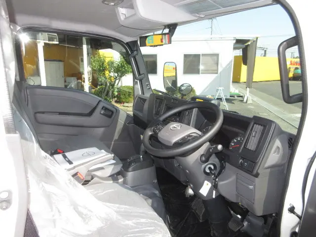 日産 アトラス 3DF-AHR87AF(2WD)の写真15