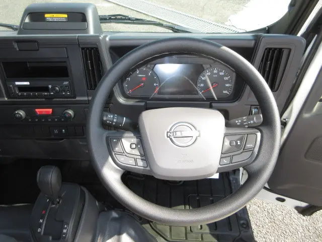 日産 アトラス 3DF-AHR87AF(2WD)の写真17