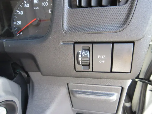日産 アトラス 3DF-AHR87AF(2WD)の写真20