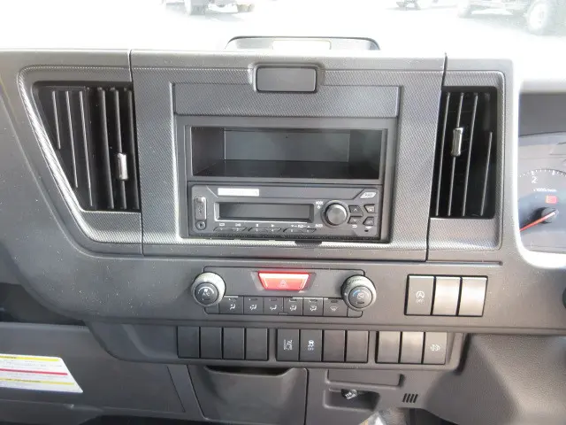 日産 アトラス 3DF-AHR87AF(2WD)の写真22