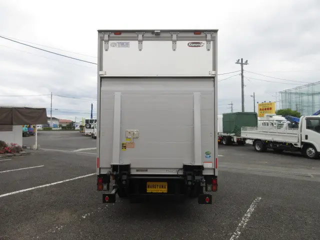 トヨタ ダイナ 2RG-XZU655(2WD)の写真7