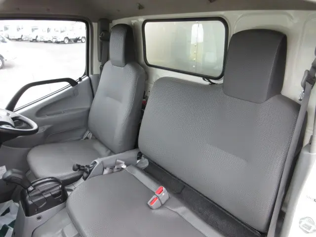 トヨタ ダイナ 2RG-XZU655(2WD)の写真19