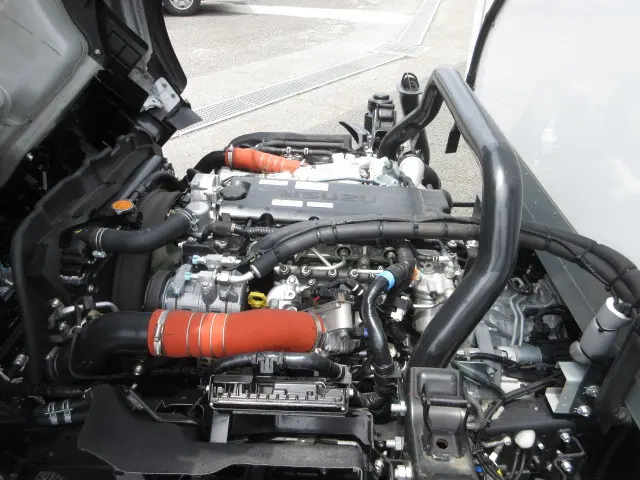 いすゞ エルフ 2RG-NPR88AM(2WD)の写真24