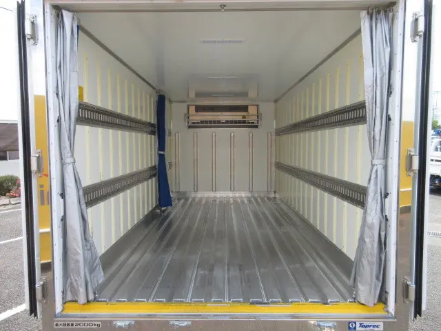 いすゞ エルフ 2RG-NPR88AM(2WD)の写真36