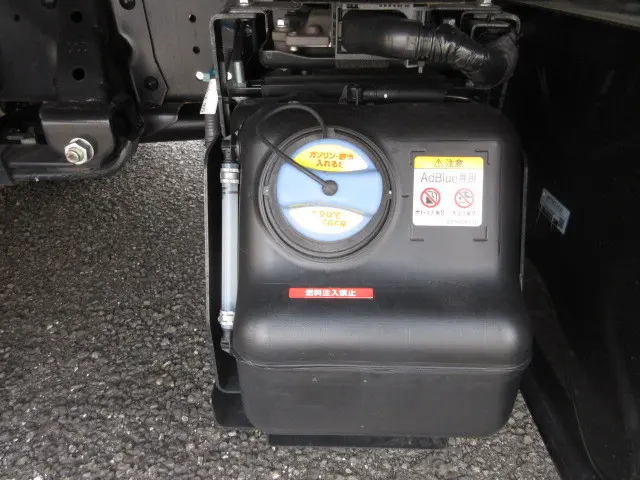 いすゞ エルフ 2RG-NPR88AM(2WD)の写真47