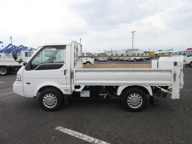 マツダ ボンゴトラック DBF-SLP2L(4WD)の写真5