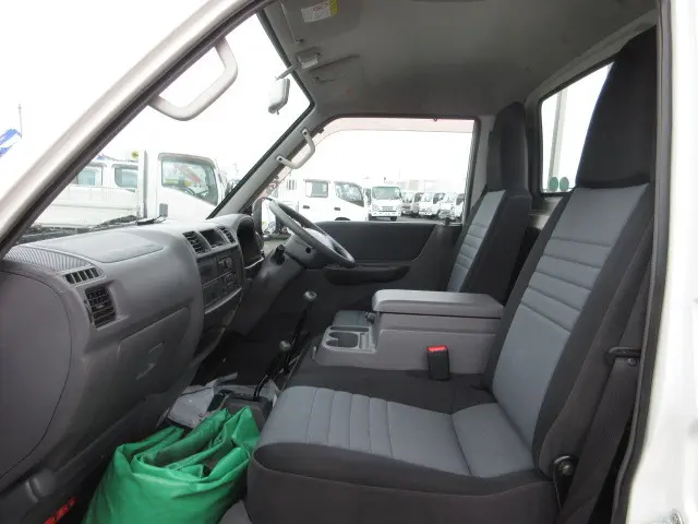 マツダ ボンゴトラック DBF-SLP2L(4WD)の写真16