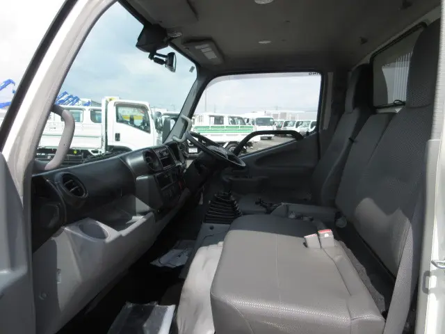 日野 デュトロ 2KG-XZU600T(2WD)の写真24