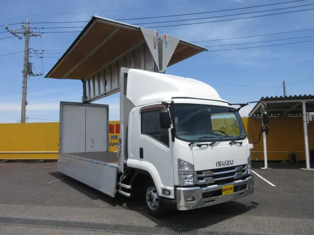 いすゞ フォワード 2RG-FRR90T2(2WD)の写真2