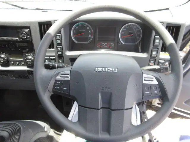 いすゞ フォワード 2RG-FRR90T2(2WD)の写真15