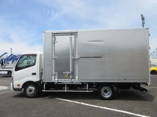 日野 デュトロ 2RG-XZU710M(2WD)の写真6
