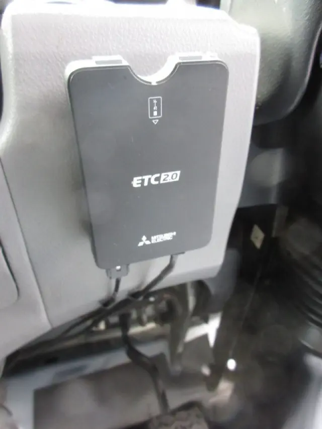 日野 デュトロ 2RG-XZU710M(2WD)の写真15