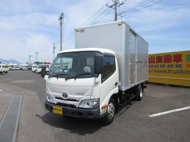 トヨタ ダイナ 2RG-XZU650(2WD)の写真1