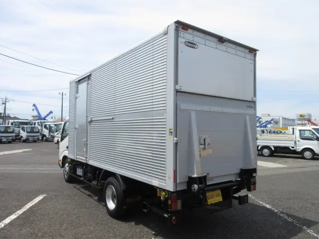 トヨタ ダイナ 2RG-XZU650(2WD)の写真3