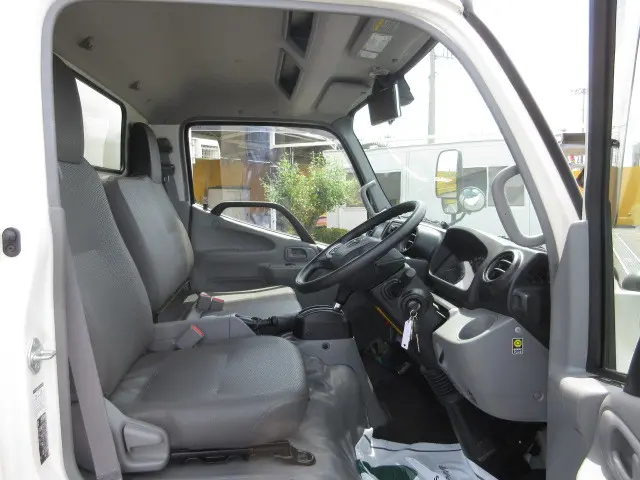 トヨタ ダイナ 2RG-XZU650(2WD)の写真11