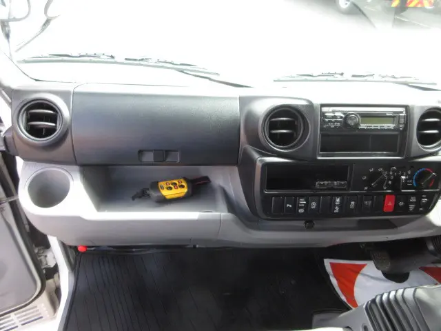 日野 デュトロ 2KG-XZU605M(2WD)の写真19