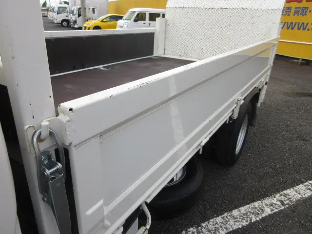 日野 デュトロ 2KG-XZU605M(2WD)の写真40