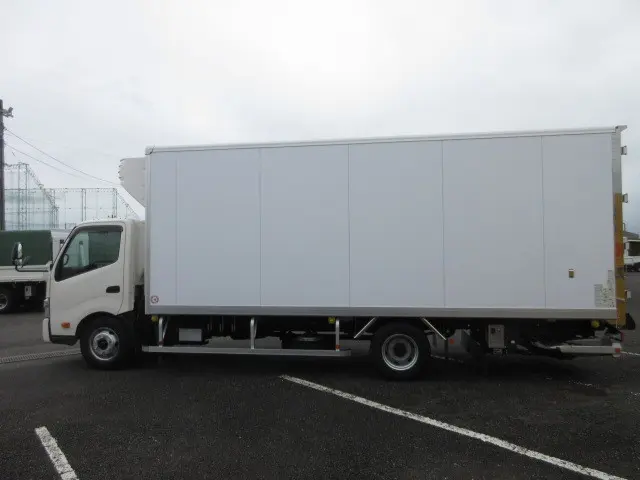 日野 デュトロ 2KG-XZU732M(2WD)の写真5