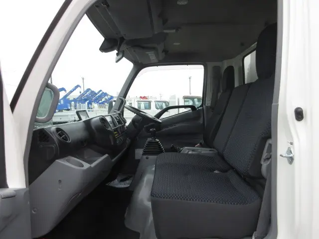 日野 デュトロ 2KG-XZU732M(2WD)の写真21