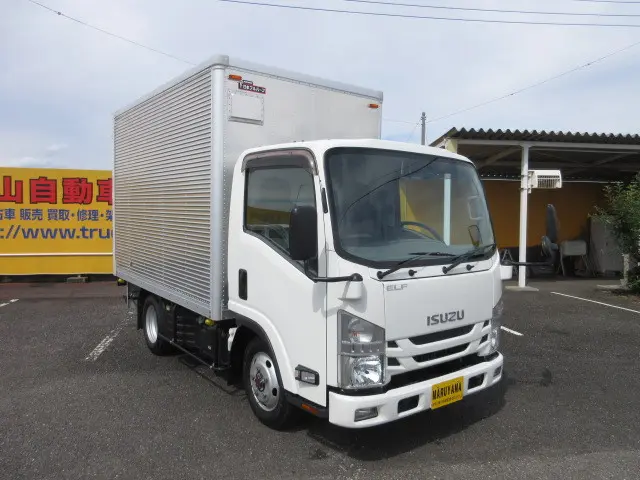 いすゞ エルフ TRG-NLS85AN(4WD)の写真2