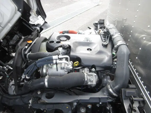 いすゞ エルフ TRG-NLS85AN(4WD)の写真24