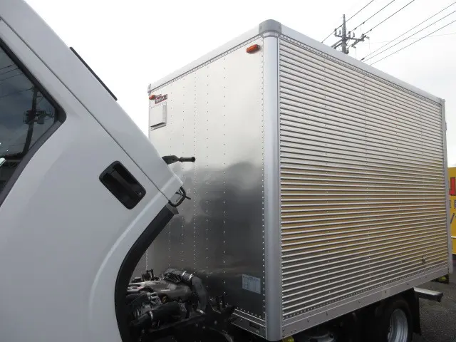 いすゞ エルフ TRG-NLS85AN(4WD)の写真32